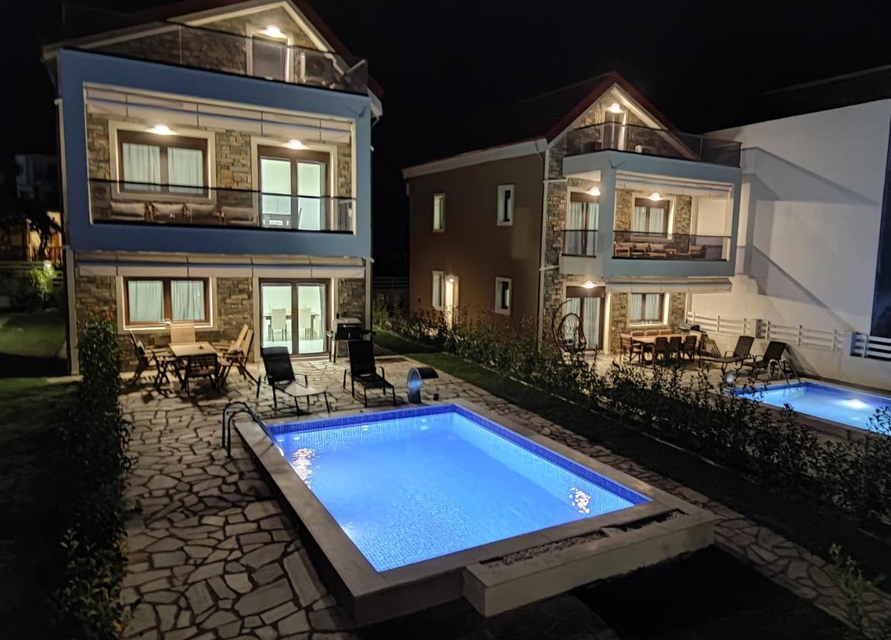 Villa Cassiopeia Nikiti  Exterior photo